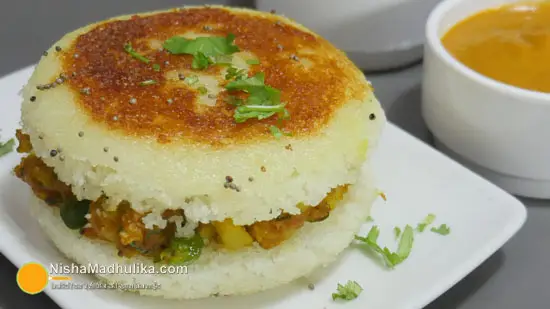 इडली सेन्डविच मसाला । Stuffed Rava Idli Sandwich